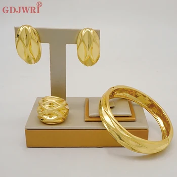 Новейшие Италия браслет серьги кольцо комплект ювелирных изделий в Дубае золотые цвет покрытием для изысканных женщин ювелирные изделия свадебный банкет знакомств 